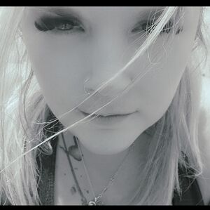 Meet your Posher, Nikki